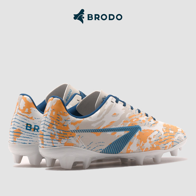 BRODO - Sepatu Bola Active Velto White Coral